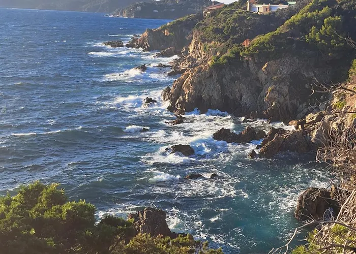 Clos Helene Bed & Breakfast